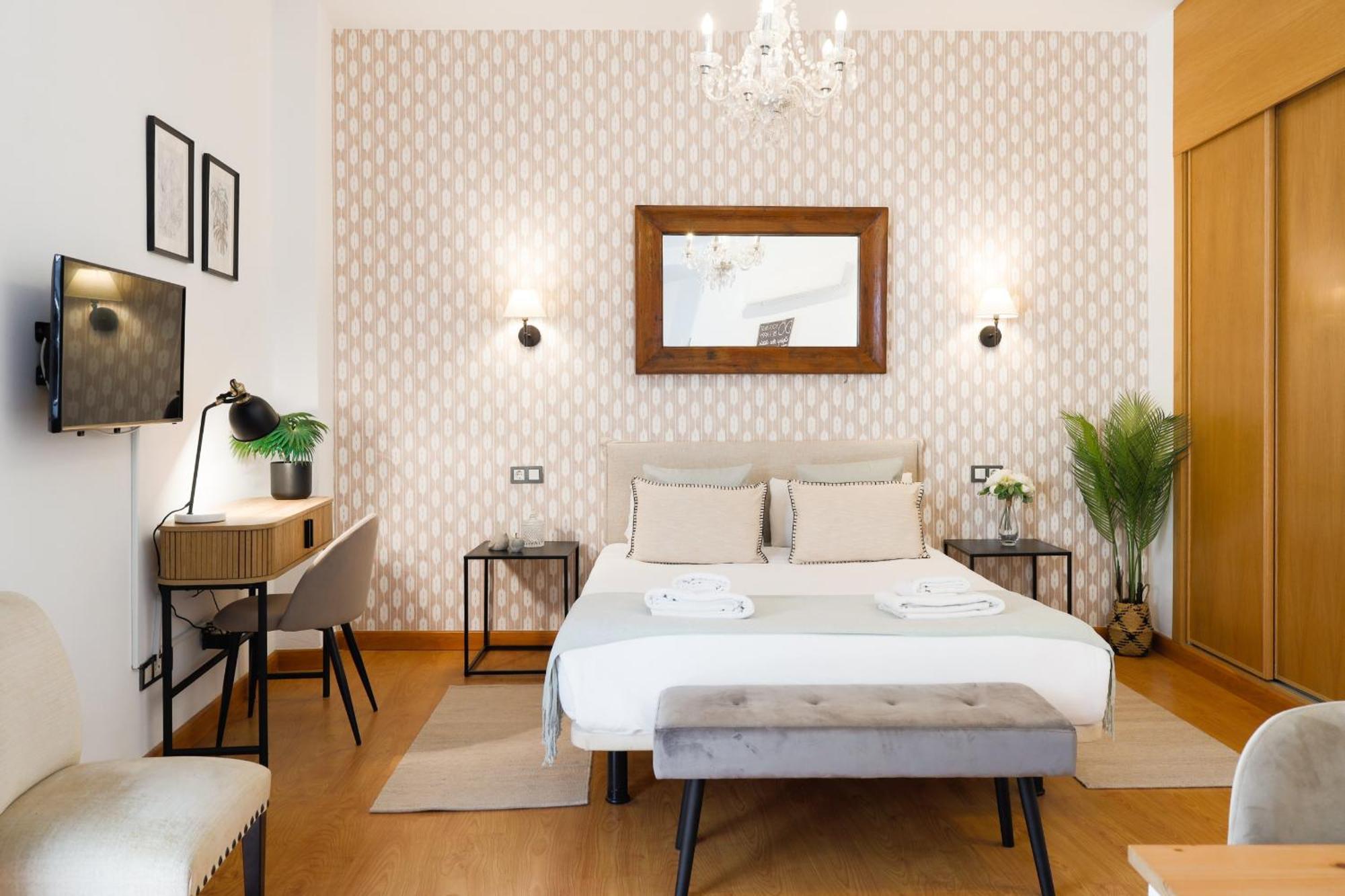 C15 - Charming Modern Studio In The Centre Malaga Exterior photo